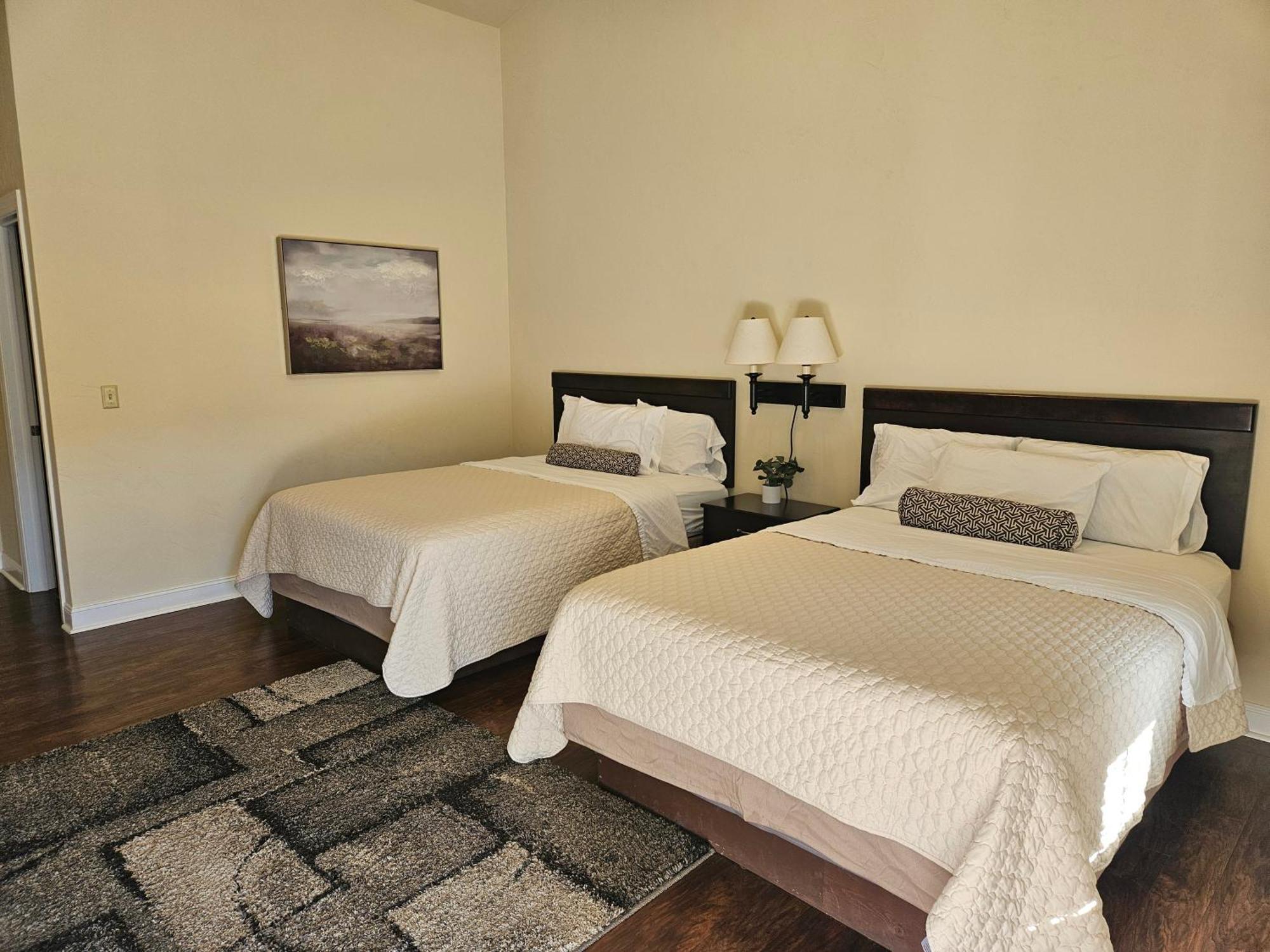 Sunset Cottage Motel Ligonier ภายนอก รูปภาพ